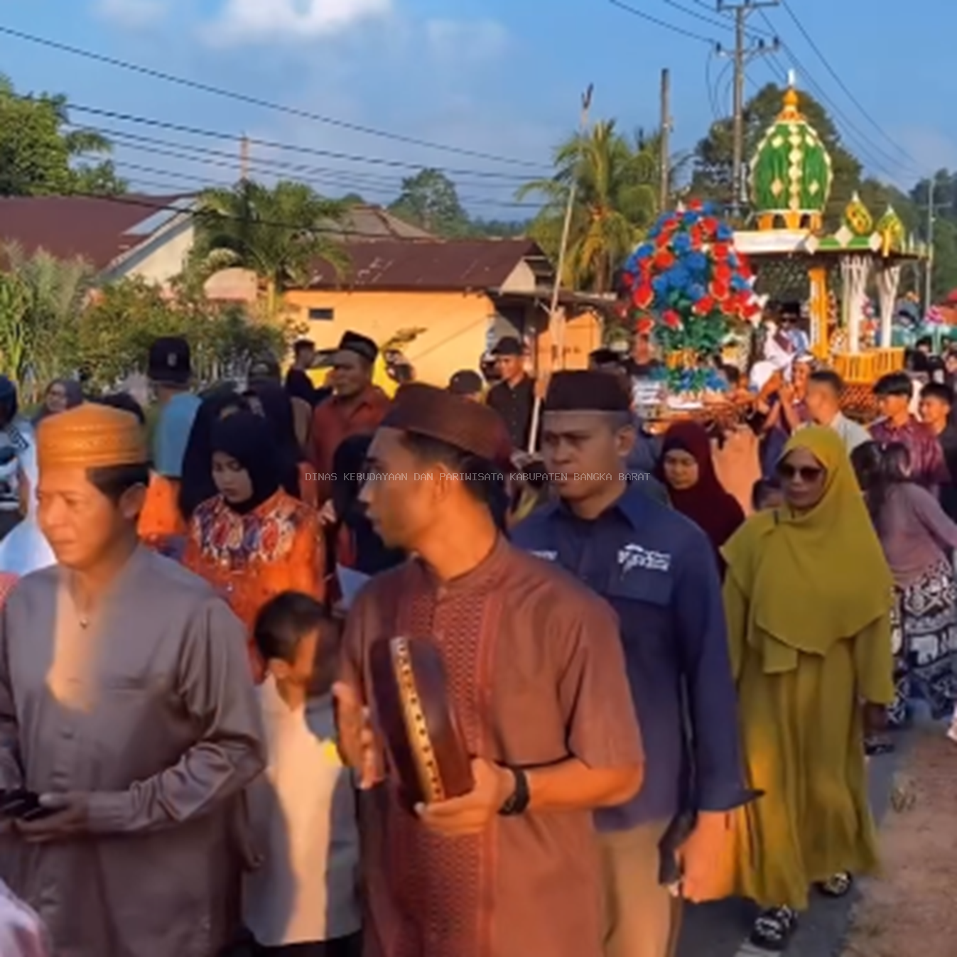 Sedekah Kampung Desa Terentang Kecamatan Kelapa
